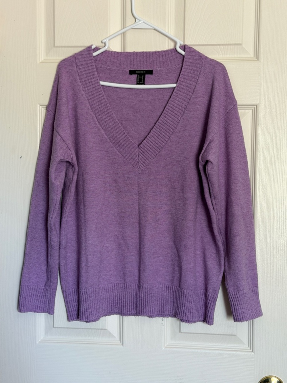 Forever 21 Purple V-Neck Sweater Relaxed Fit
